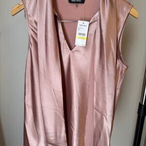 NWT Womens Nine West Sleevless Blouse "Victorian Gardens Cameo" Sz M, Blush/Rose